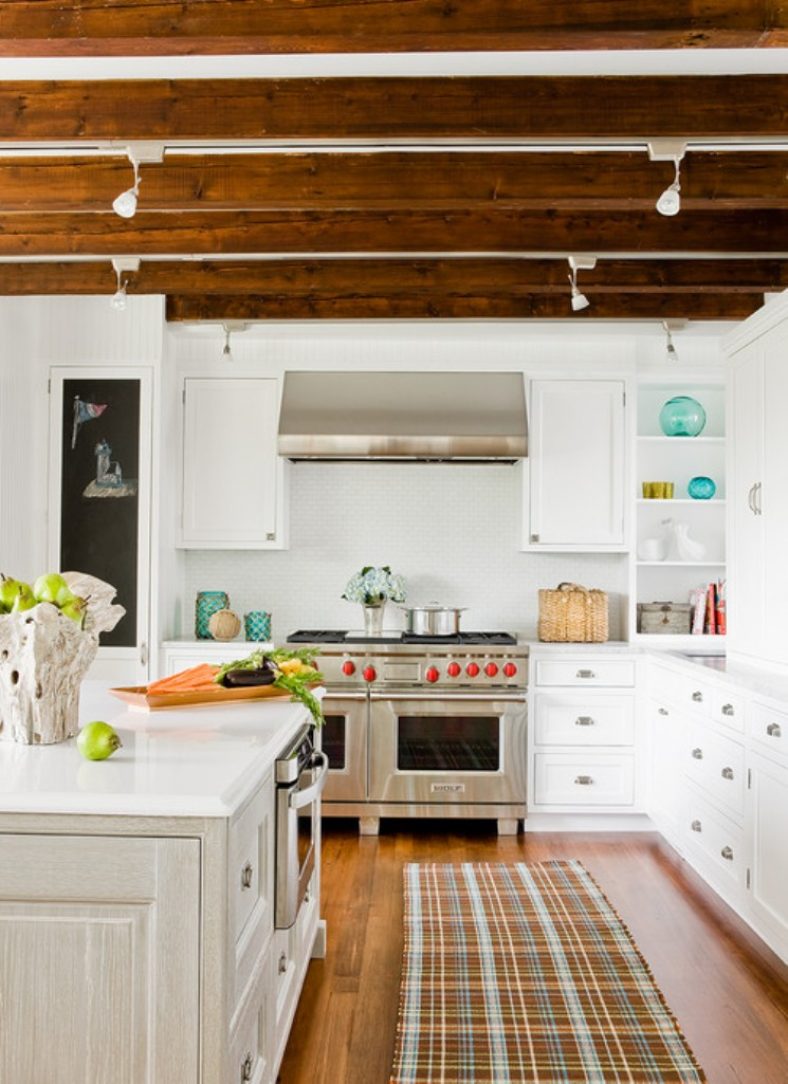 Red Hot Farmhouse Style Kitchen Concepts