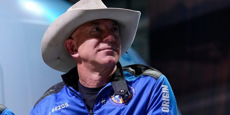 Jeff Bezos’ Uncrewed Blue Origin Rocket Fails a Minute After Launch