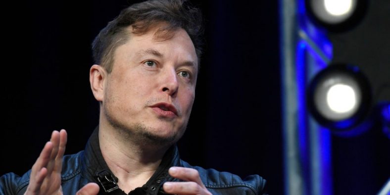 Twitter Employee Kicked Off Company Systems in Middle of Meeting: NYT