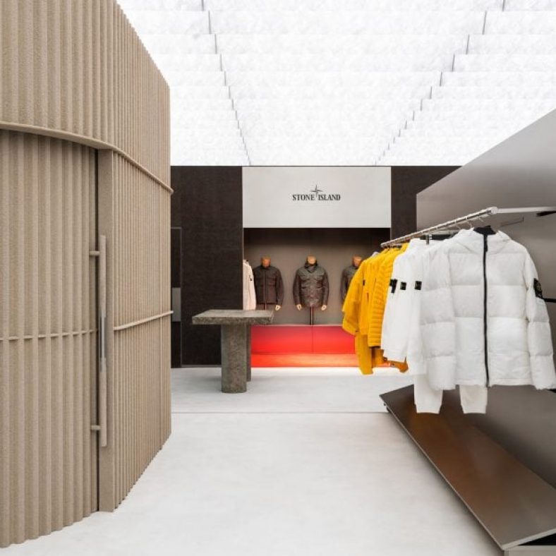 AMO experiments with materials for Stone Island store in Chicago