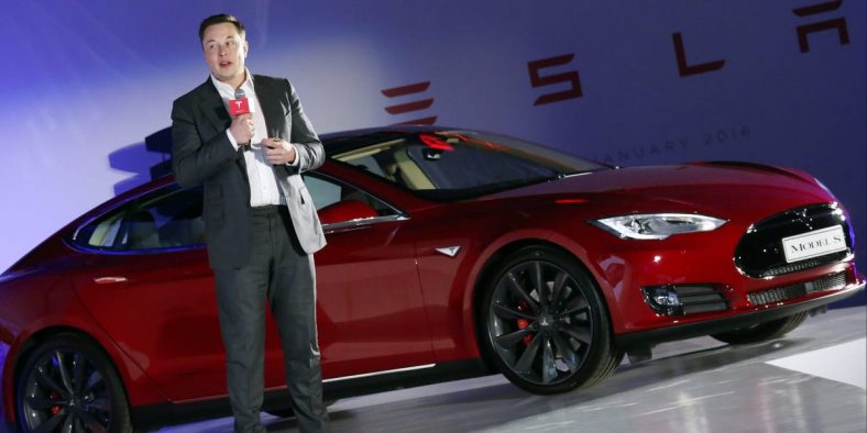 Tesla Cuts US Electric Vehicle Prices by up to 20% on Slowing Demand