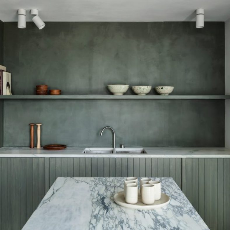 Eight kitchens that benefit from generous marble surfaces