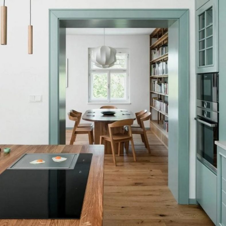 Dezeen Debate features “clean” and “simple” revamp of Prague house