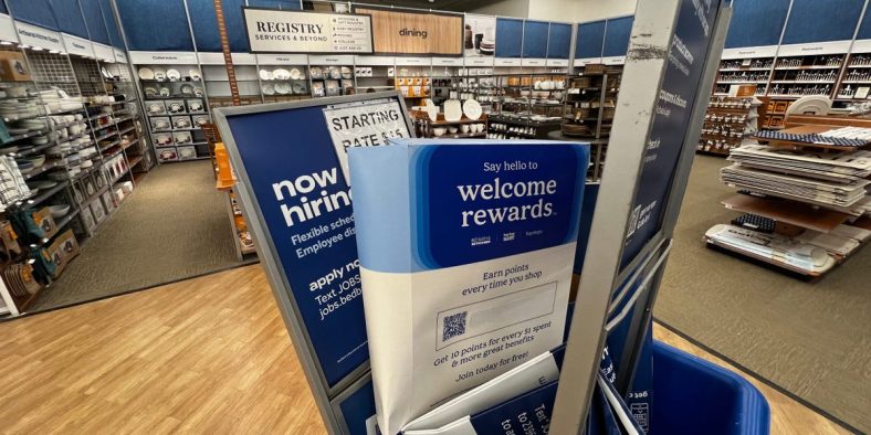 Amazon, Target Set to Win Following Demise of Bed Bath & Beyond