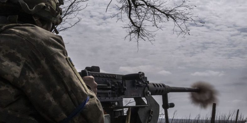 Helmet-Cam Footage Shows US Volunteers in Combat With Russians