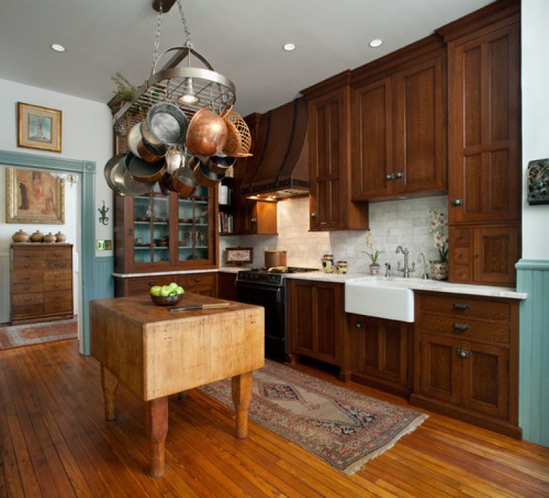 How Good Are Your Oak Cabinets? Are You Ready for an Upgrade?