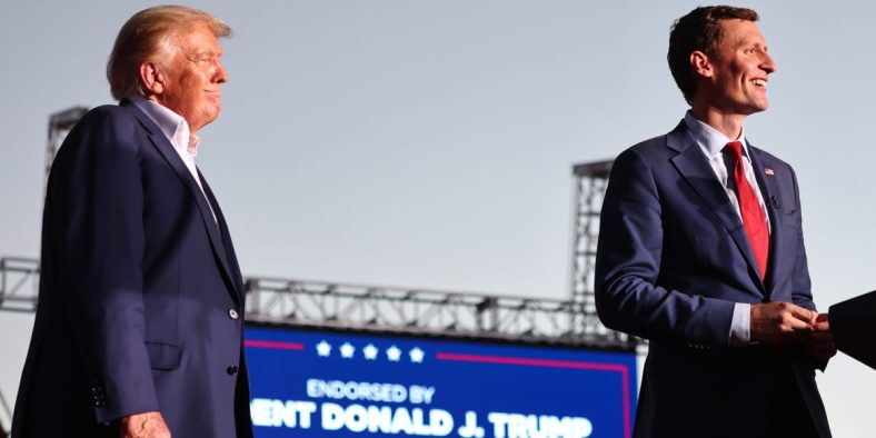 Trump Told Masters He Couldn’t Beat Kari Lake in Arizona Primary: NYT