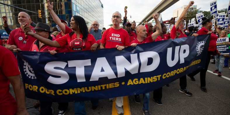 The UAW’s New Strike Strategy Means This Stoppage Could Last a While