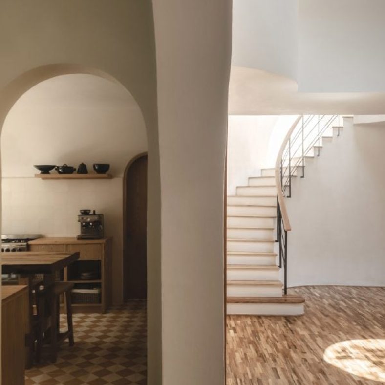 Estudio Estudio unveils “architectural treasures” in Mexico City house