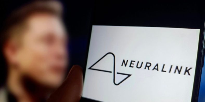Elon Musk’s Neuralink Brain Chip for ‘Symbiosis’ Between Humans, AI